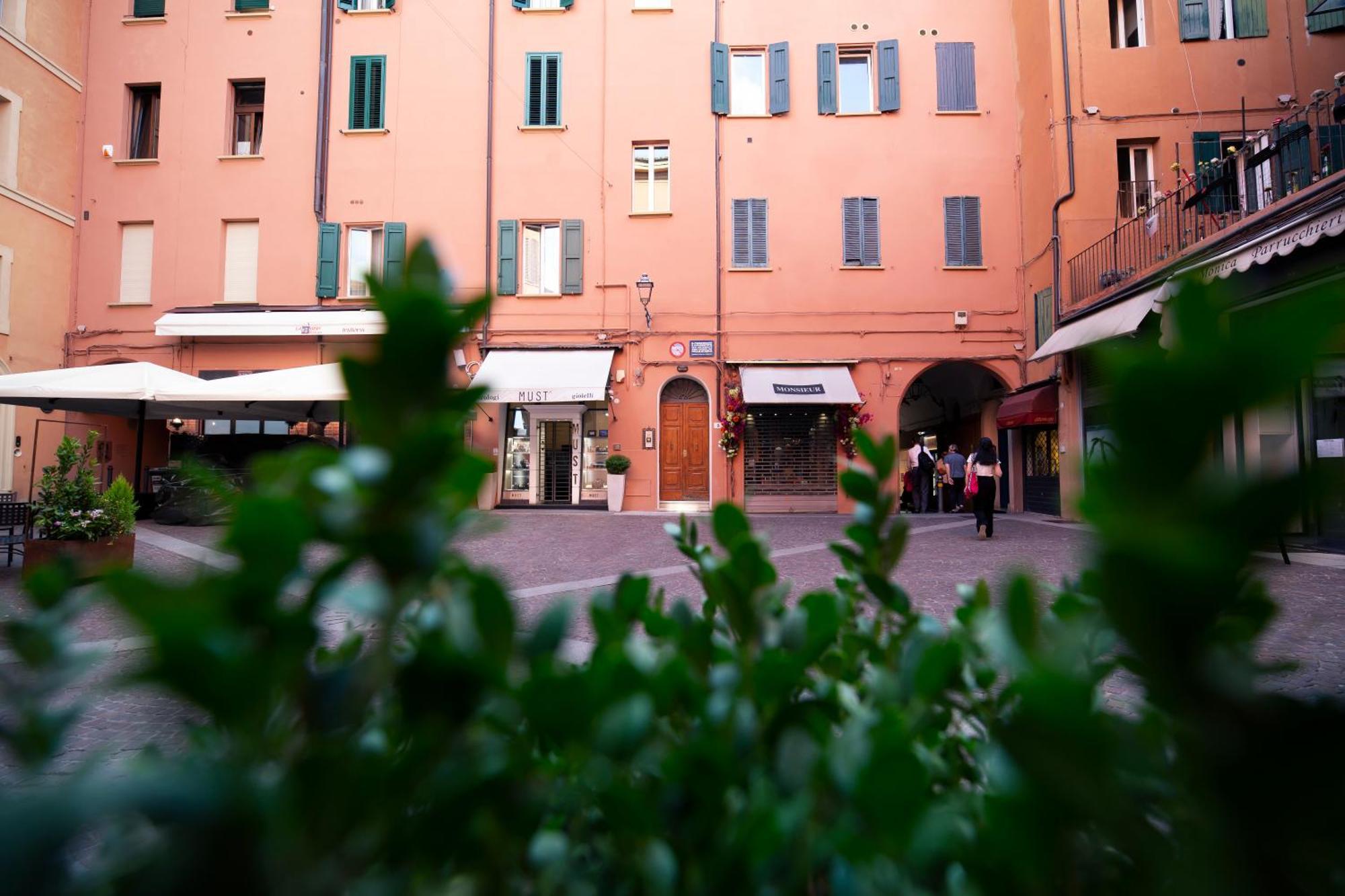 Tesoro De Galluzzi, Bologna